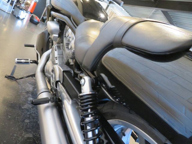 harley-davidson - v-rod-muscle-vrscf