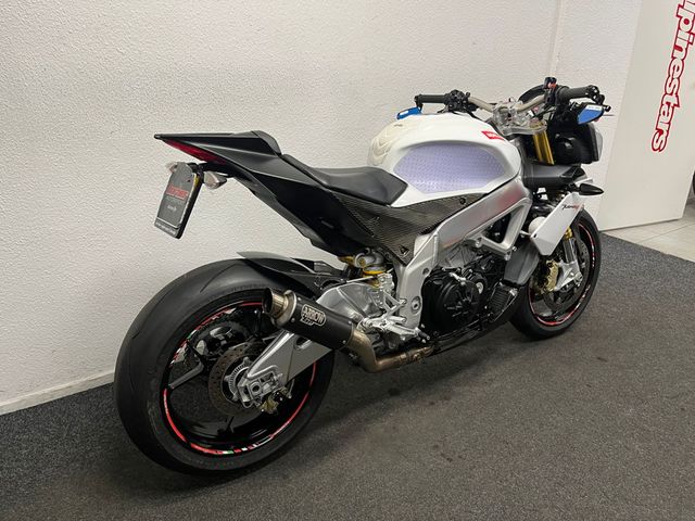 aprilia - tuono-v4