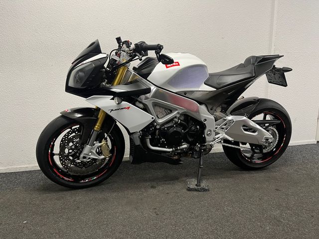 aprilia - tuono-v4