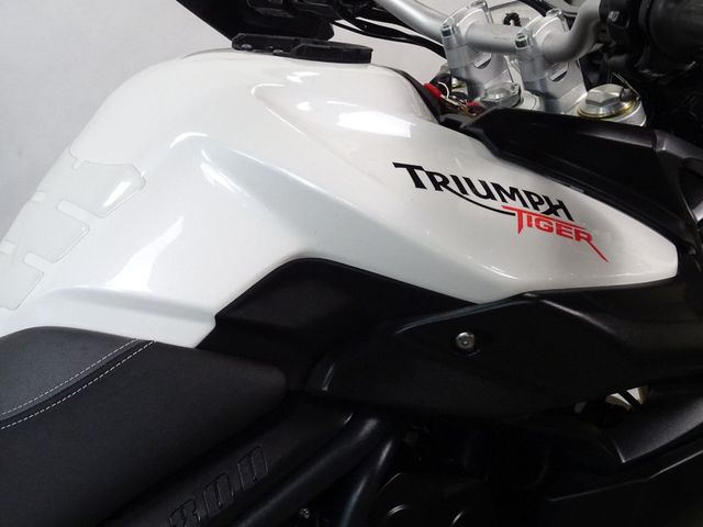 triumph - tiger-800-abs