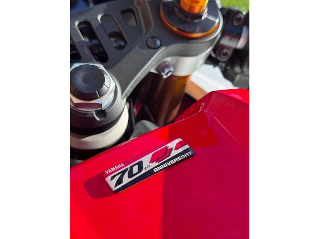 yamaha - yzf-r7-world-gp-60th-anniversary