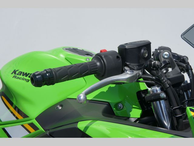 kawasaki - ninja-650-krt-edition