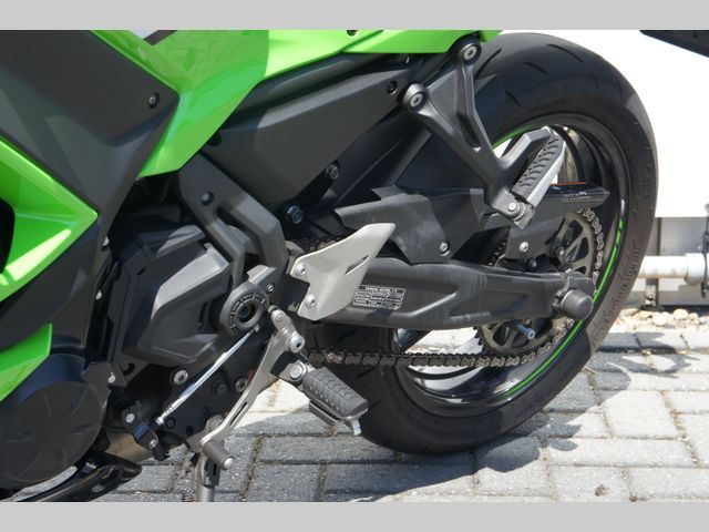 kawasaki - ninja-650-krt-edition