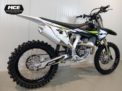 TRIUMPH TF 450 X RC – foto 2