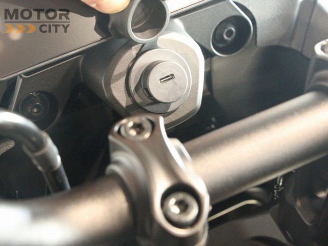 yamaha - tracer-9-gt