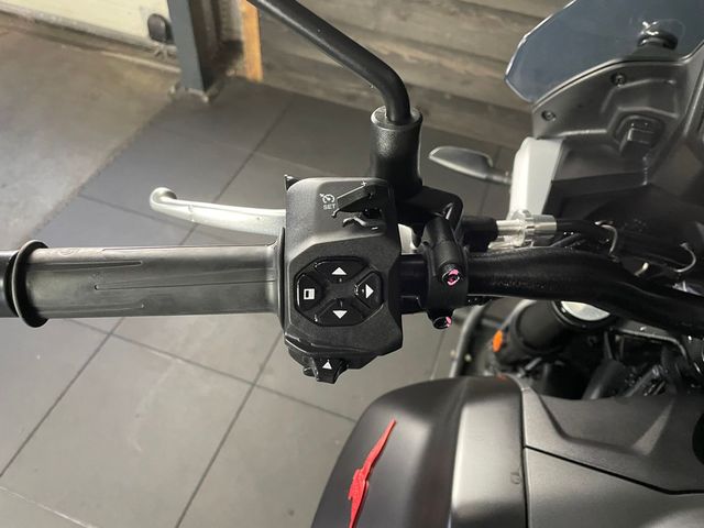 moto-guzzi - v-85-tt