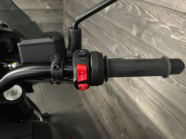 moto-guzzi - v-85-tt