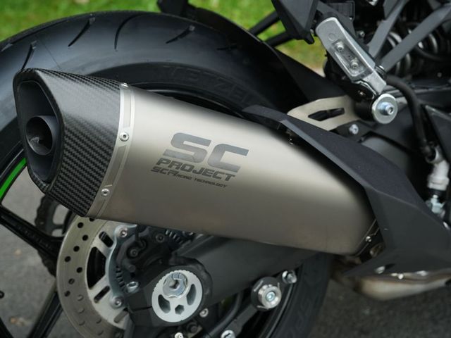 kawasaki - z-1000-sx