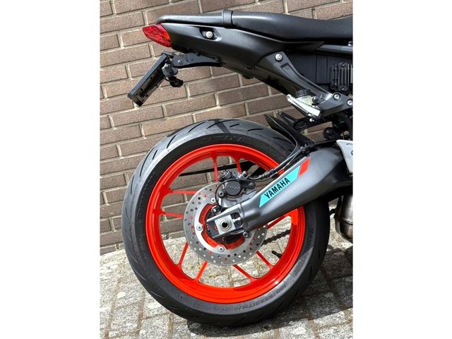 yamaha - mt-09