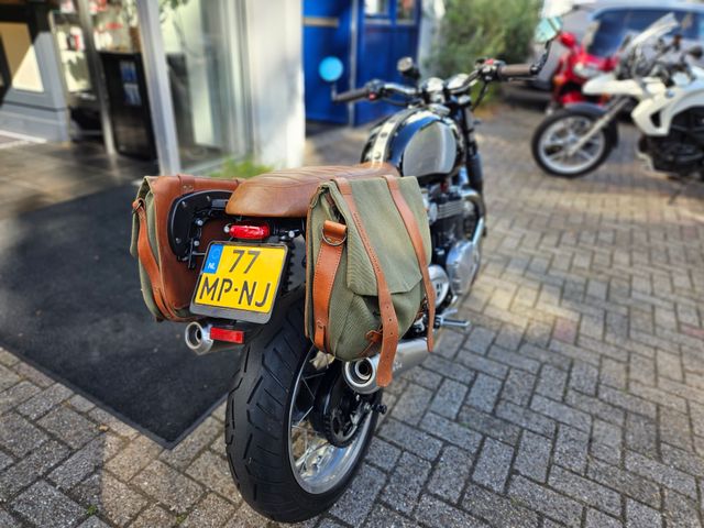triumph - thruxton-900