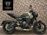 TRIUMPH TRIDENT 660