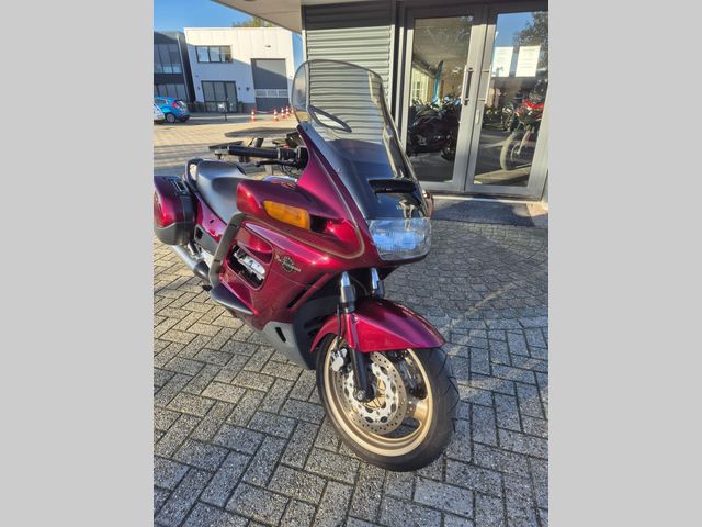 honda - st-1100-pan-european