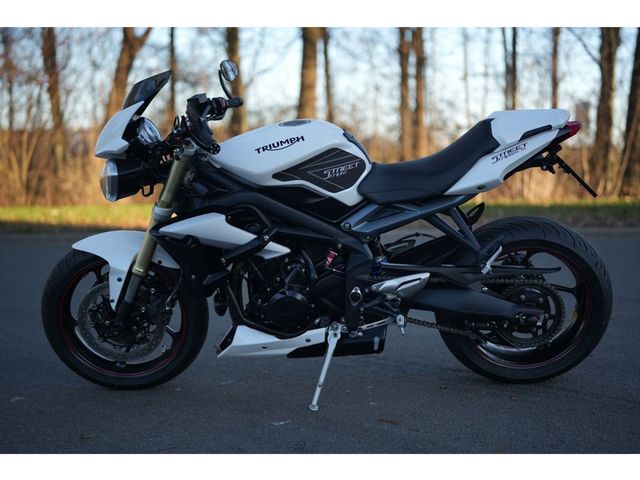 triumph - street-triple-765