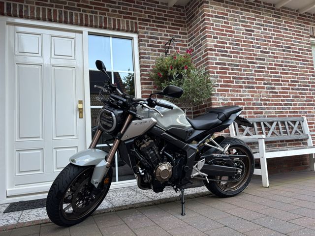 honda - cb-650-r-neo-sports-cafe
