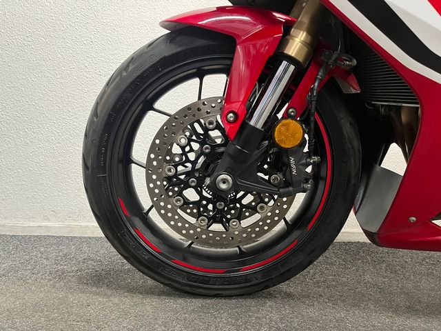 honda - cbr-650-r