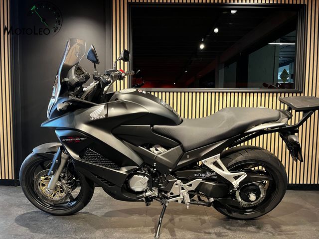 honda - vfr-800-x-crossrunner-abs