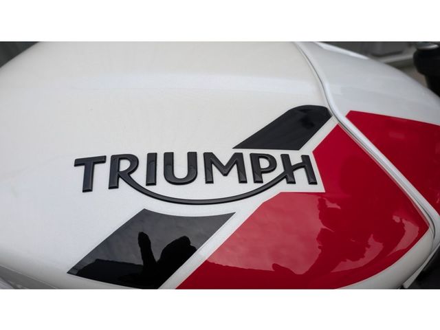 triumph - speed-triple-rs