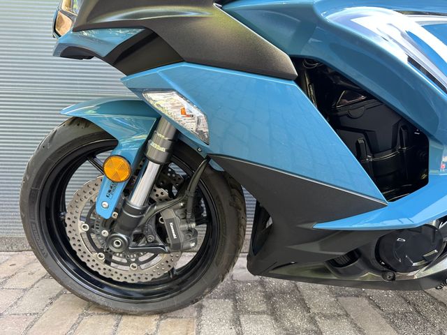 kawasaki - z-1000-sx-tourer-abs
