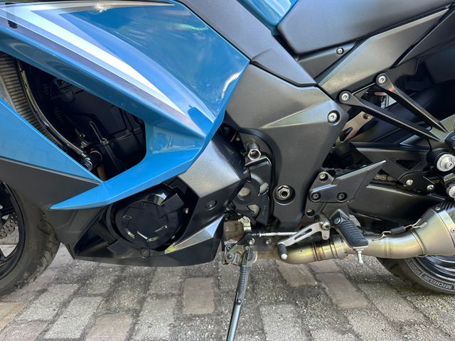 kawasaki - z-1000-sx-tourer-abs