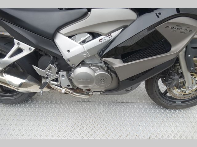 honda - vfr-800-x-crossrunner-abs