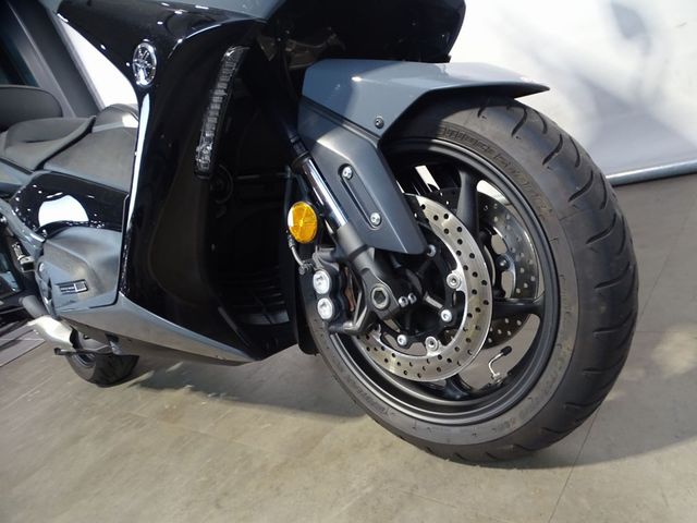 yamaha - tmax-tech-max