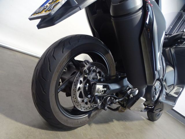 yamaha - tmax-tech-max