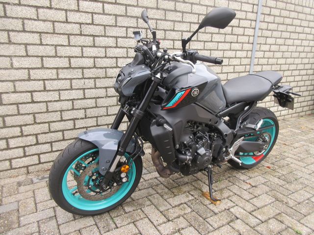 yamaha - mt-09-abs