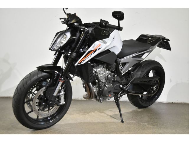 ktm - 790-duke-l