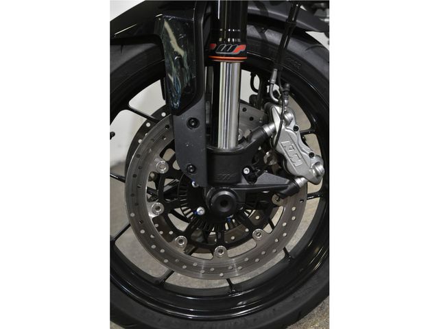 ktm - 790-duke-l