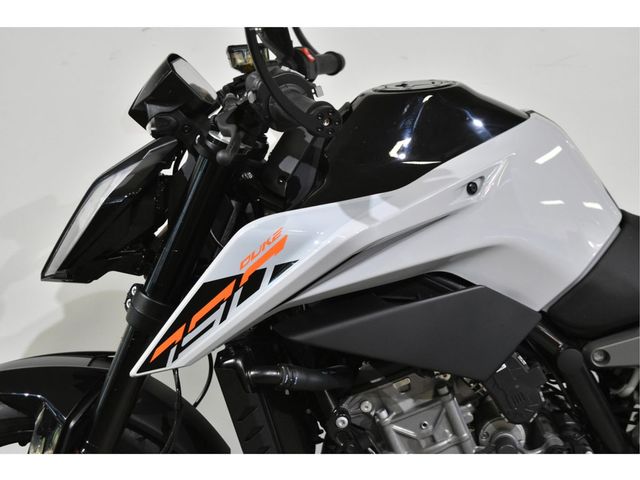 ktm - 790-duke-l