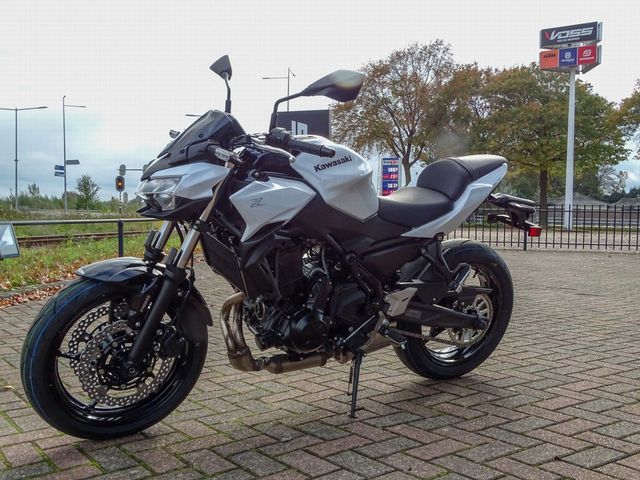 kawasaki - z650