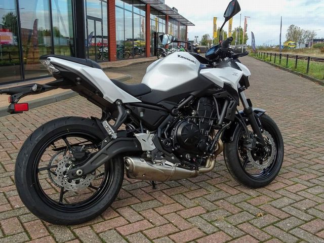 kawasaki - z650