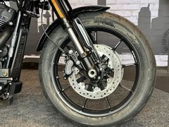 Harley-Davidson Softail Fxlrst LOW Rider ST Black Trim - Vivid Black 2026 nieuw – foto 5 van 13