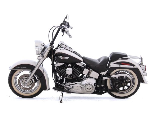 harley-davidson - softail-deluxe-flstni