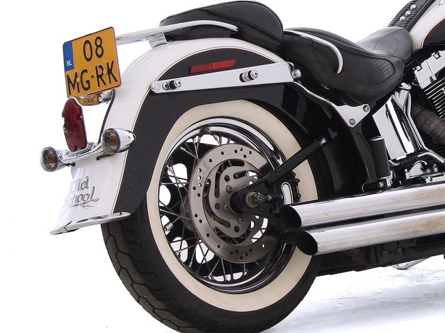 harley-davidson - softail-deluxe-flstni