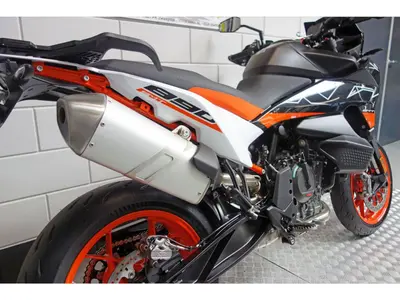 KTM 890 SMT – foto 4
