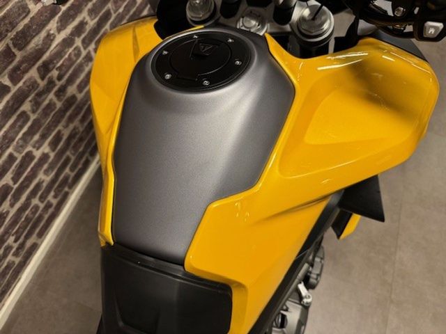 triumph - tiger-1200-gt-pro