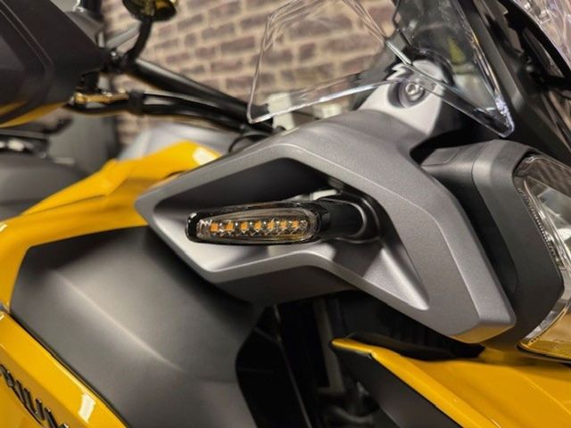 triumph - tiger-1200-gt-pro