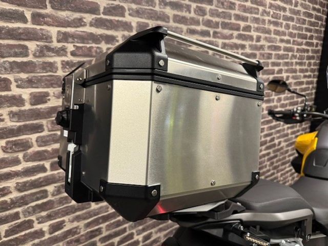 triumph - tiger-1200-gt-pro