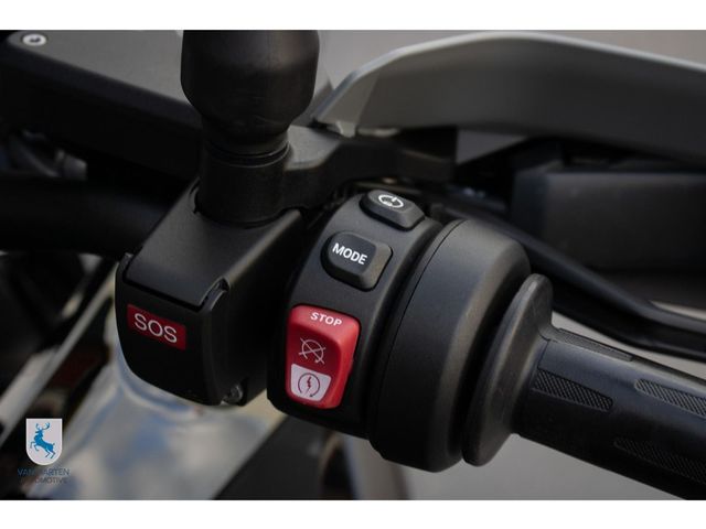 bmw - r-1300-gs-triple-black