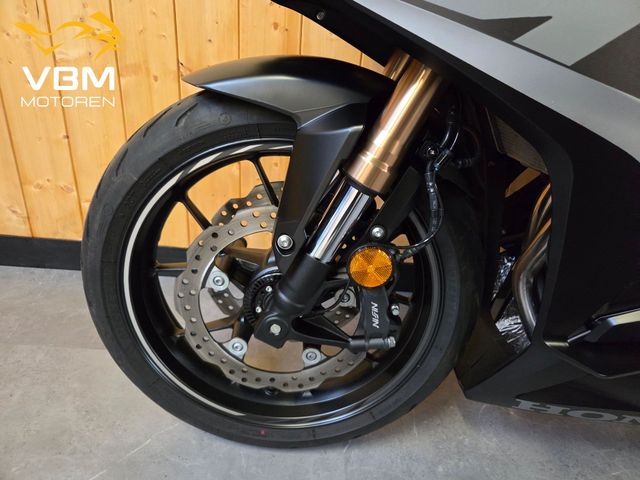 honda - cbr-500-r-abs