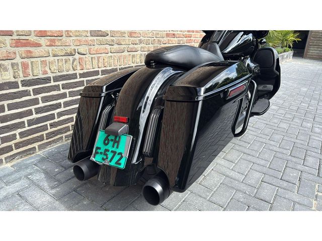 harley-davidson - street-glide-cvo-flhxse