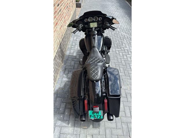 harley-davidson - street-glide-cvo-flhxse