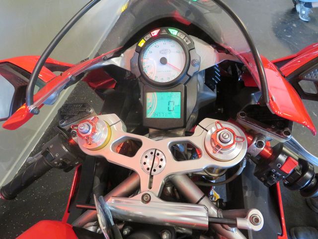 ducati - 749-s