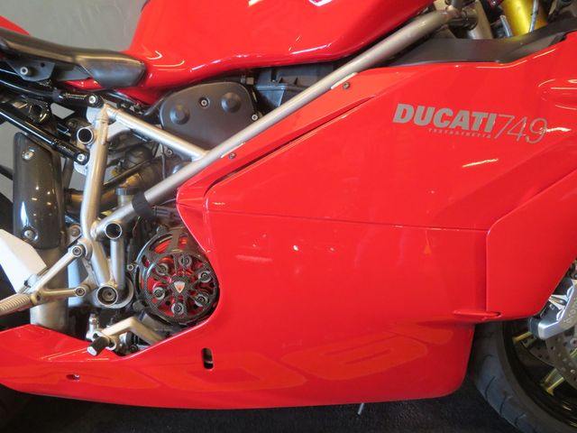 ducati - 749-s