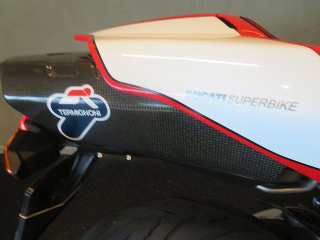 ducati - 749-s