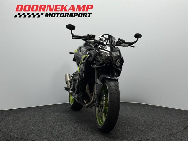 kawasaki - z900