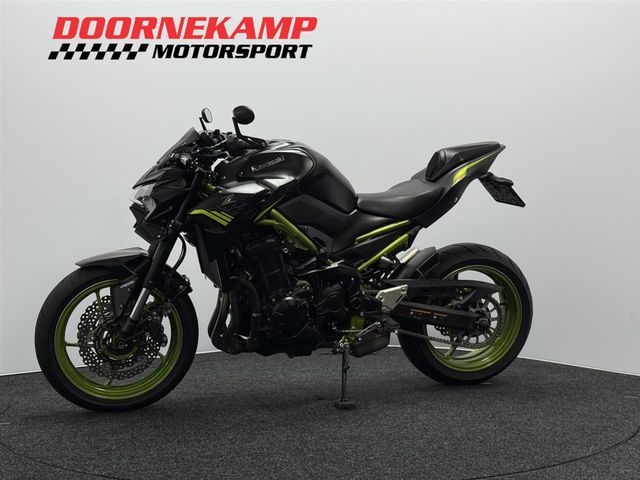kawasaki - z900