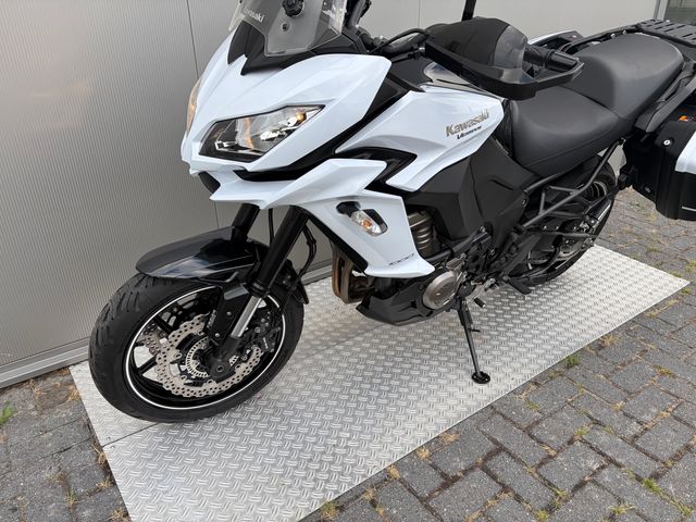 kawasaki - versys-1000-tourer