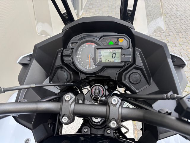 kawasaki - versys-1000-tourer